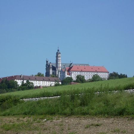 Tagungshaus Im Kloster Neresheim Hotel Екстериор снимка
