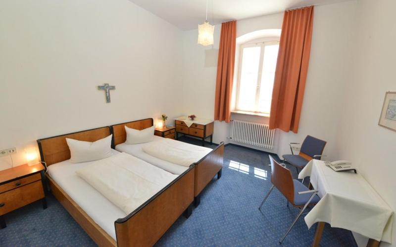 Tagungshaus Im Kloster Neresheim Hotel Екстериор снимка