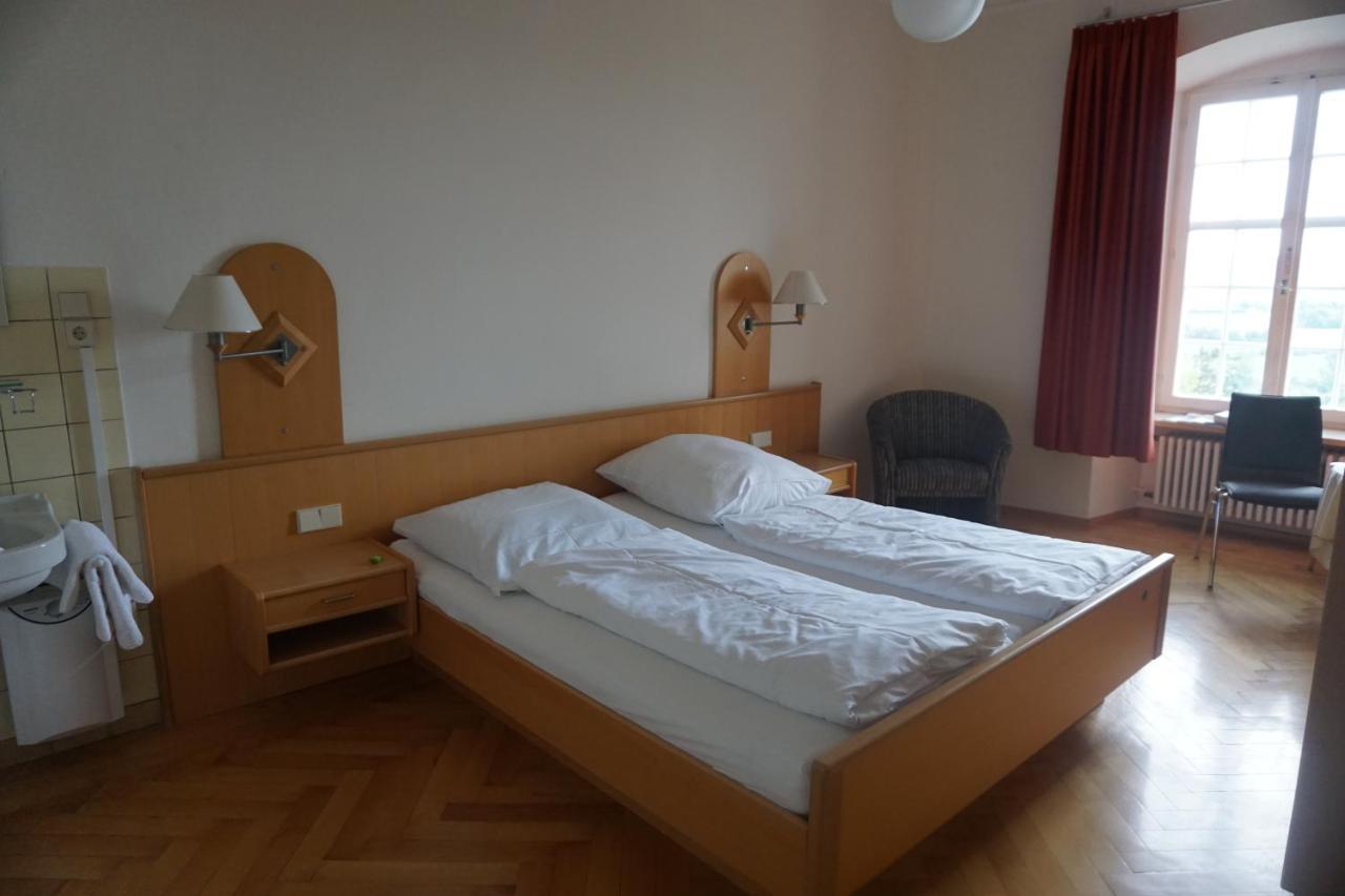 Tagungshaus Im Kloster Neresheim Hotel Екстериор снимка